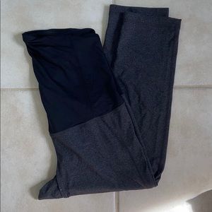 Isabel maternity Capri workout pants